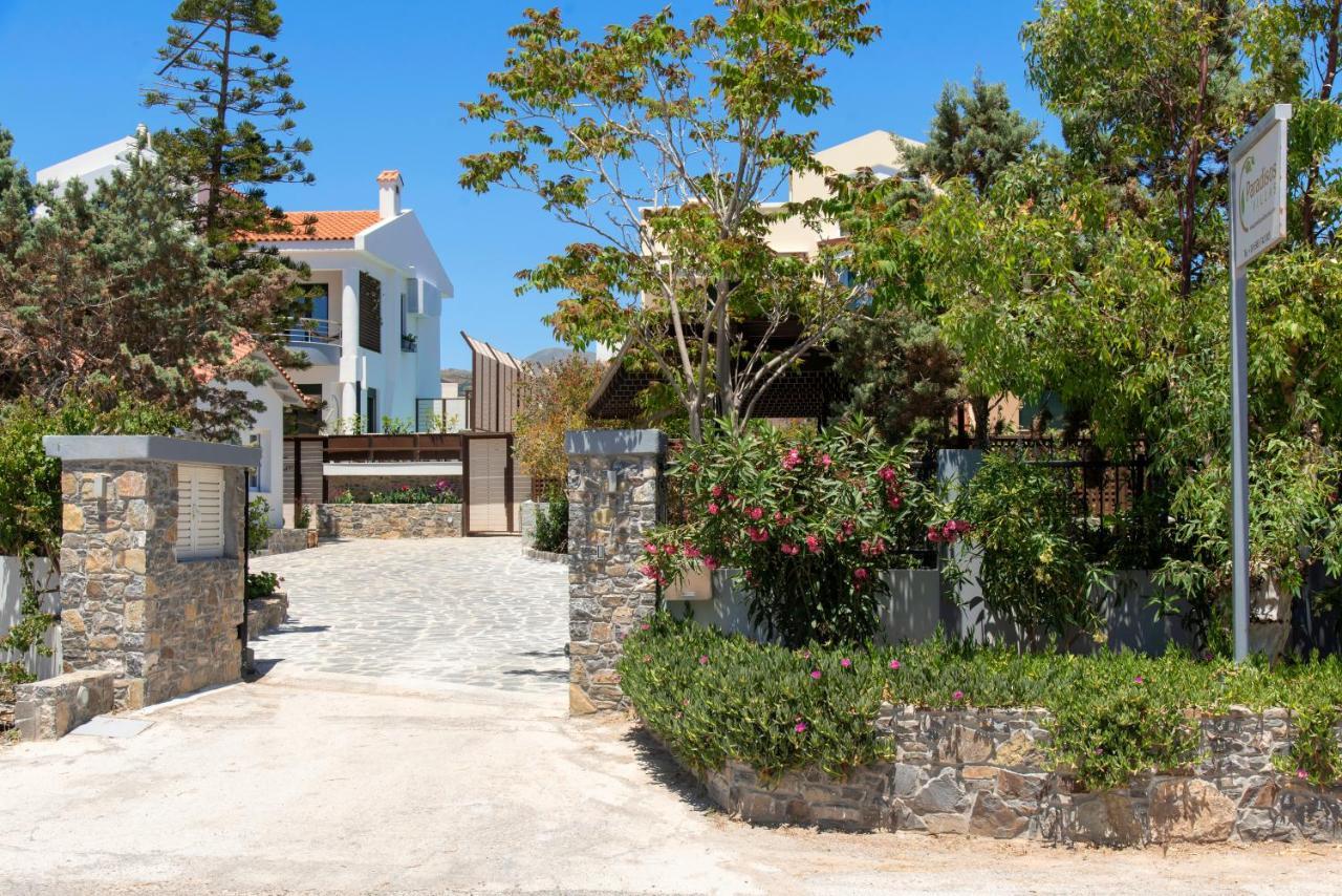 Paradisos luxury villas next to beach Koutsourás Exterior foto